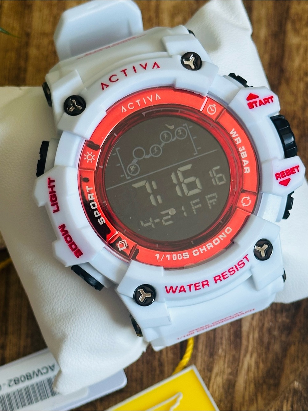 Activa by Invicta Summit X White & Red Chronograph Digital Sports Watch NWT NIB